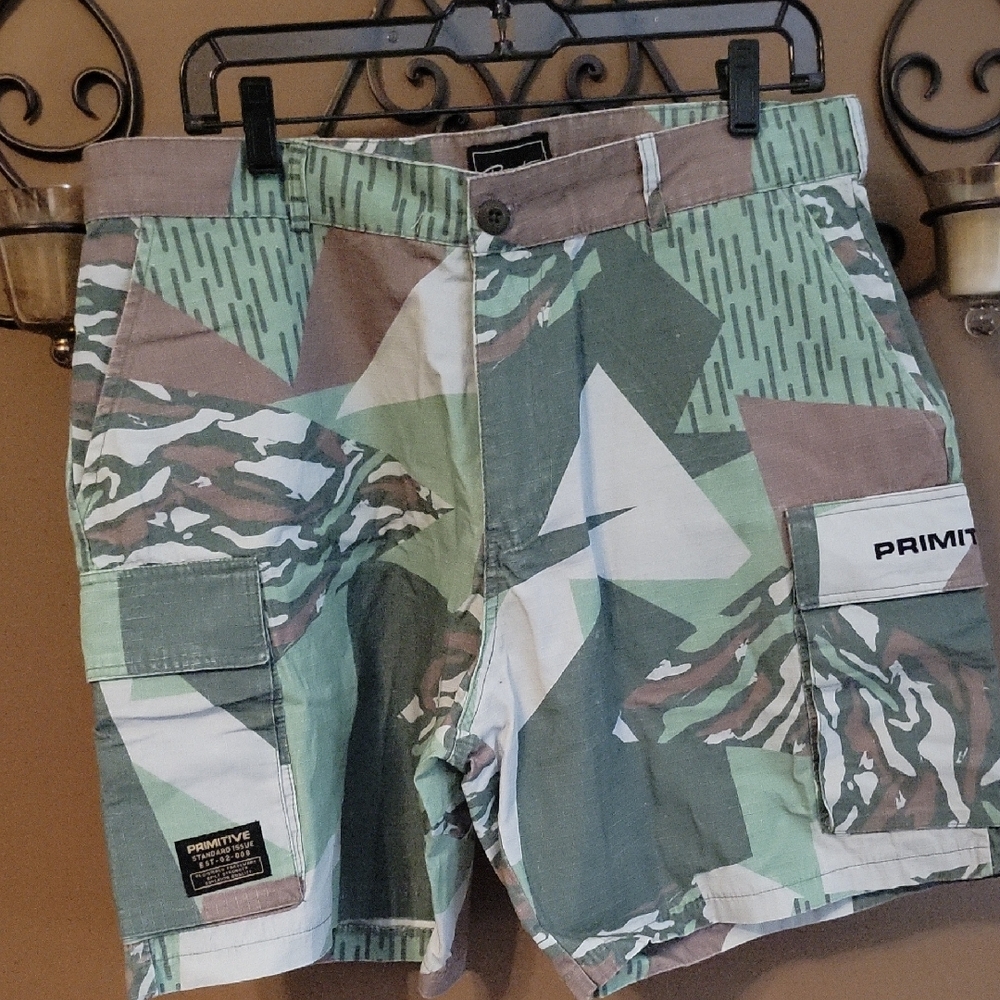 Primitive Men's Green Camo Cargo Shorts